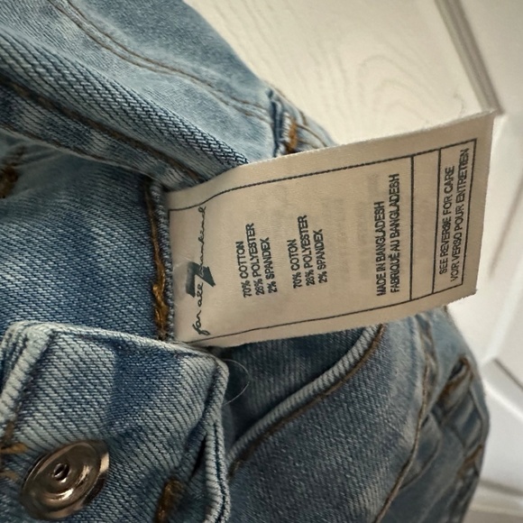 7 for all Mankind Toddler Girls Overall Shorts with Lace detail size 18 M - Picture 5 of 8